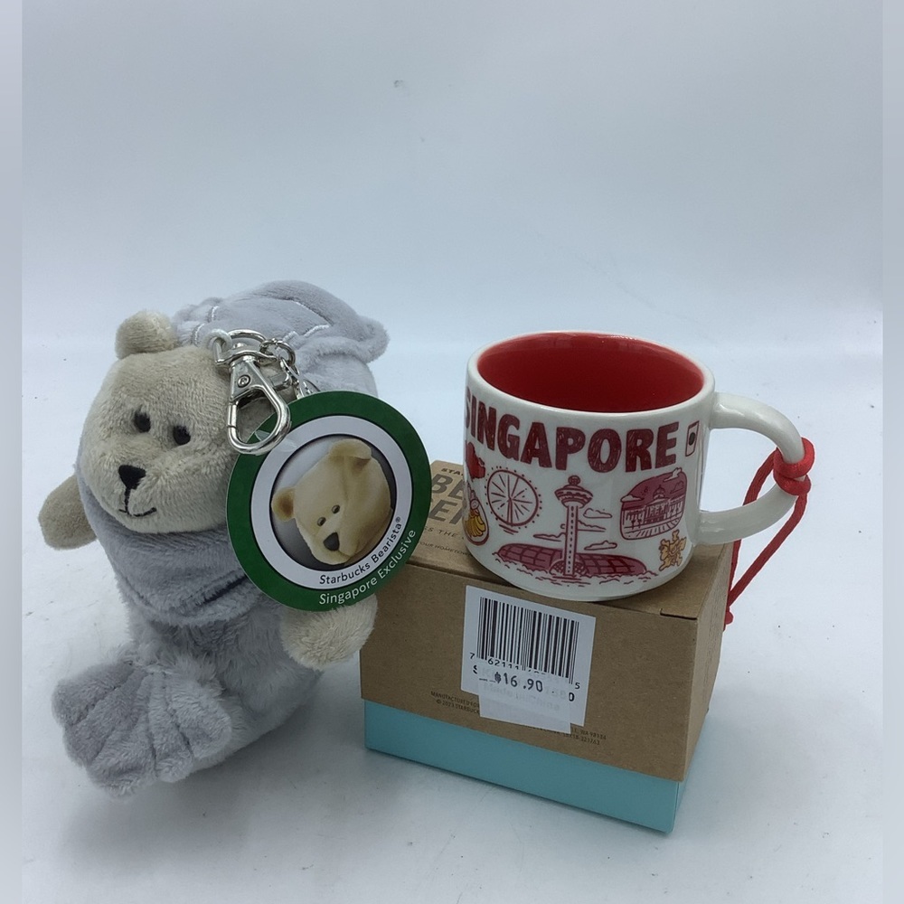 New Starbucks Singapore Ornament and Plush Bearista Merlion Keychain